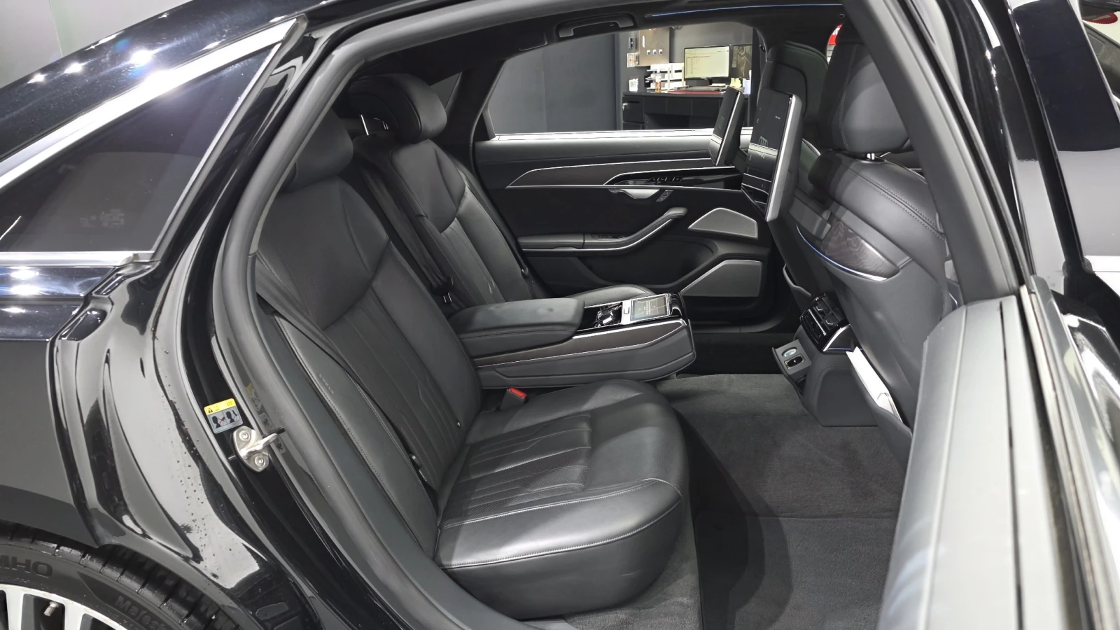 Audi A8 60 TFSI quattro* ���������* 360* HUD* ������ ���� | Mobile.bg � ����������� 12
