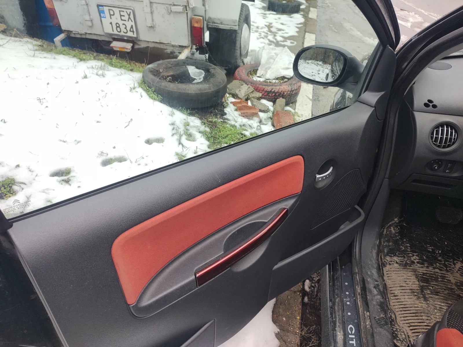 Citroen C2 VTR 1, 4 газ, снимка 8 - Автомобили и джипове - 56049377