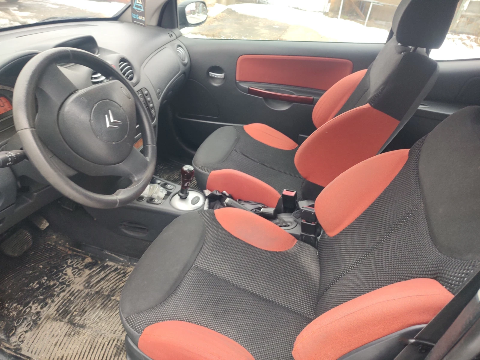 Citroen C2 VTR 1, 4 газ, снимка 5 - Автомобили и джипове - 56049377