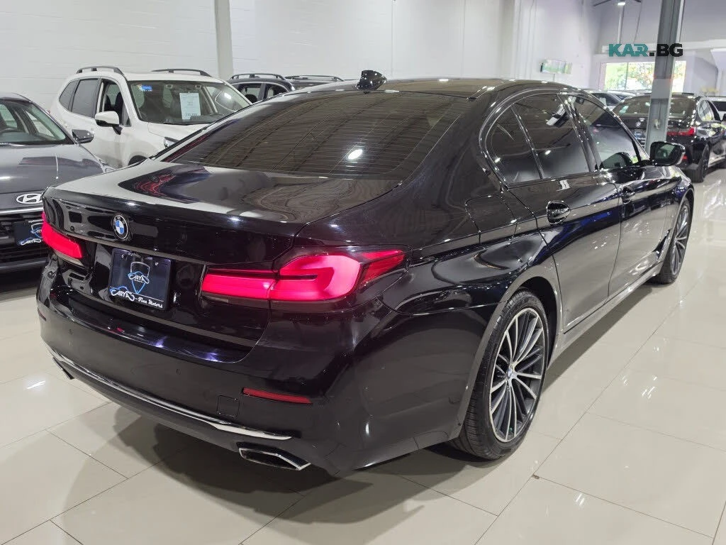 BMW 530 Head-up * Панорама * АвтоКредит * (ЦЕНА ДО БГ) * , снимка 6 - Автомобили и джипове - 56062650