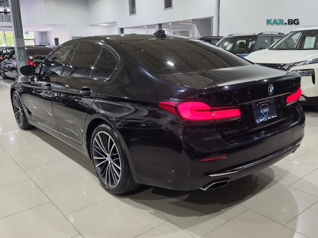 BMW 530 Head-up * Панорама * АвтоКредит * (ЦЕНА ДО БГ) * , снимка 4 - Автомобили и джипове - 56062650