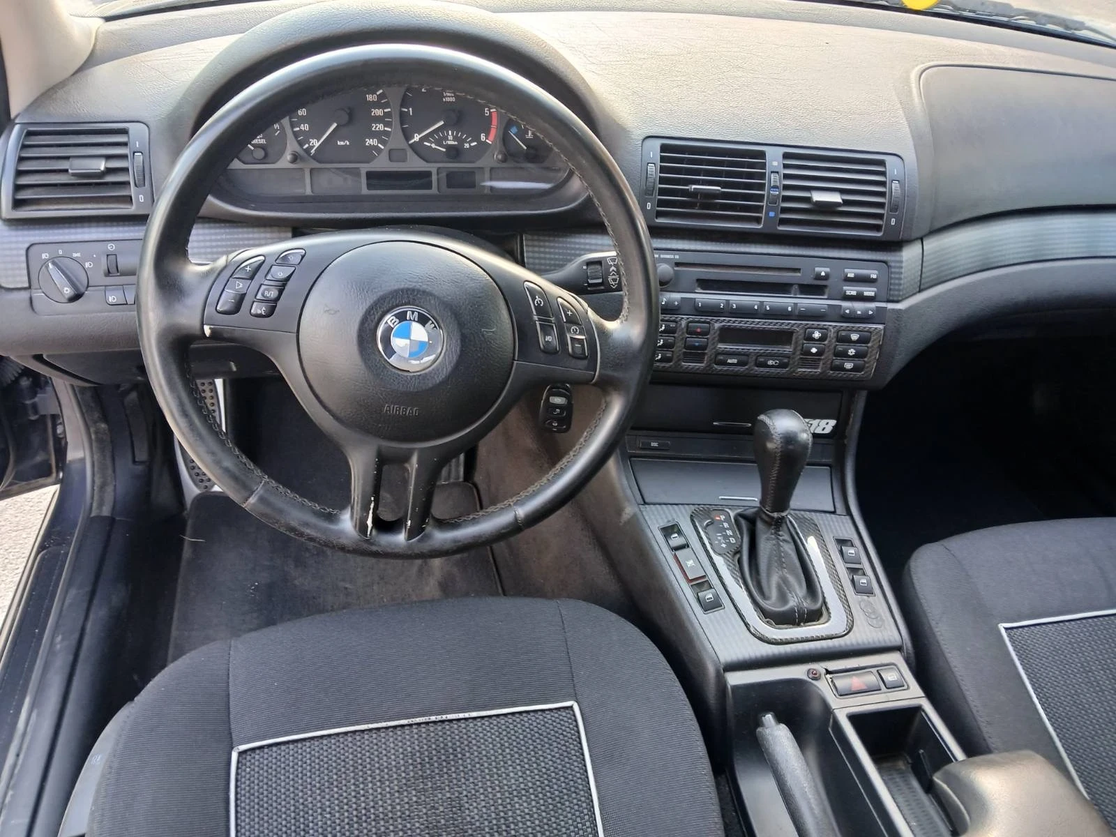 BMW 320, снимка 4 - Автомобили и джипове - 56070805