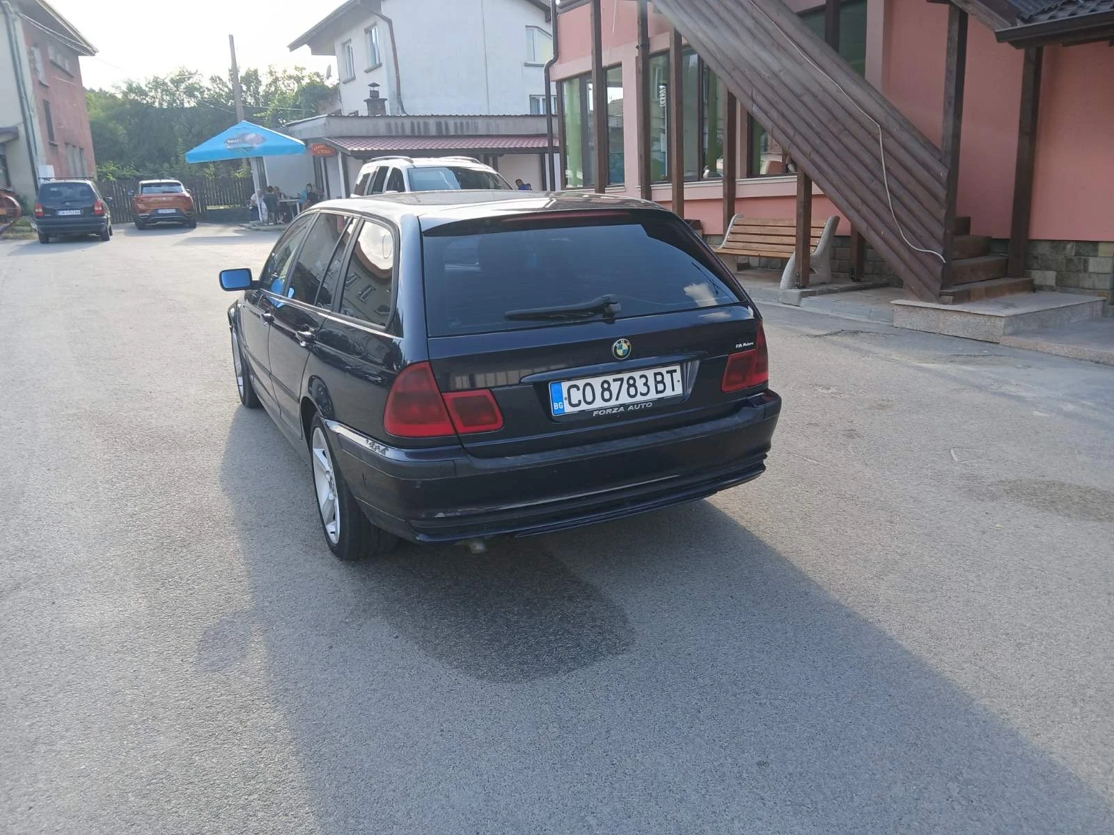 BMW 320, снимка 2 - Автомобили и джипове - 56070805