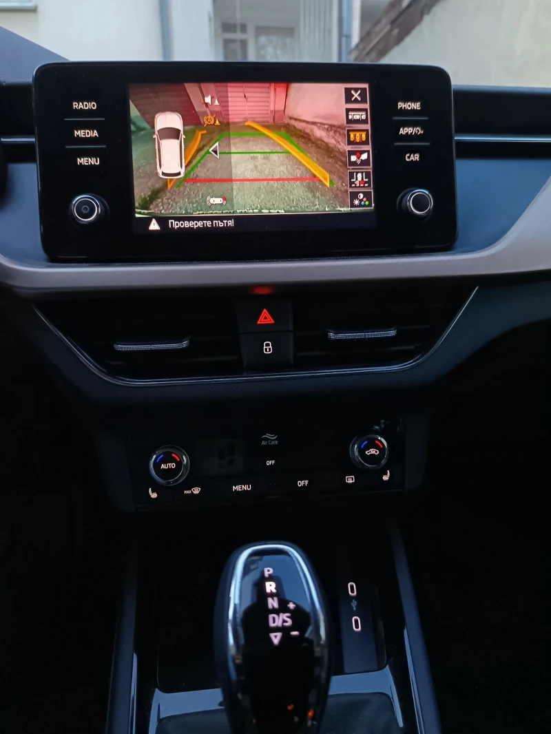 Skoda Kamiq 1, 5 TSI/7DSG Гаранция, снимка 14 - Автомобили и джипове - 52347600