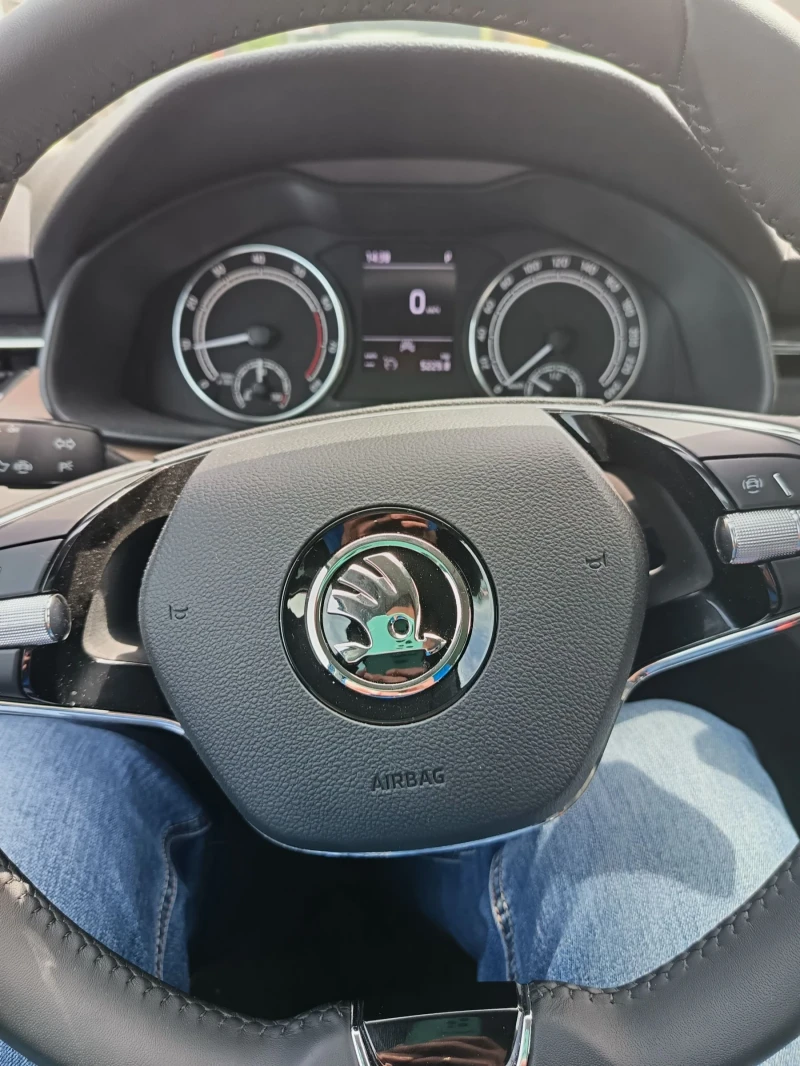 Skoda Kamiq 1, 5 TSI/7DSG Гаранция, снимка 8 - Автомобили и джипове - 52347600