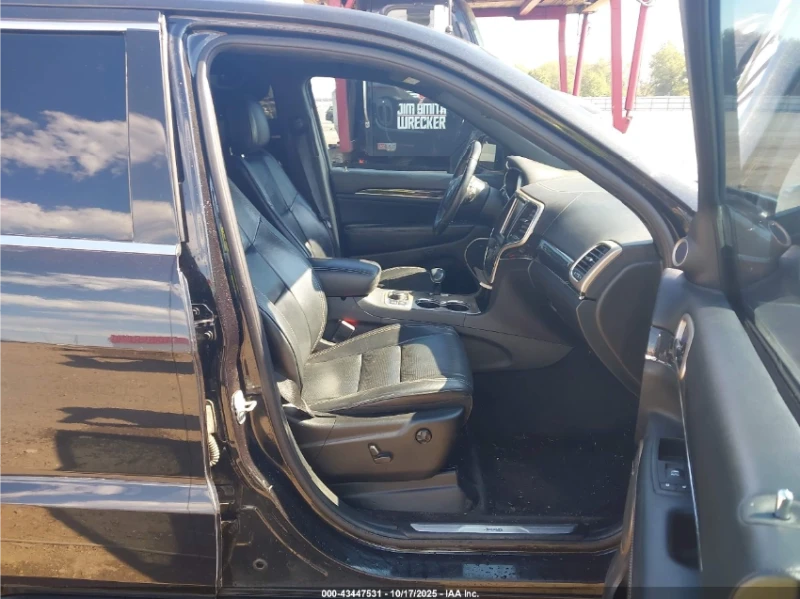 Jeep Grand cherokee 5.7 OVERLAND, снимка 10 - Автомобили и джипове - 52673272