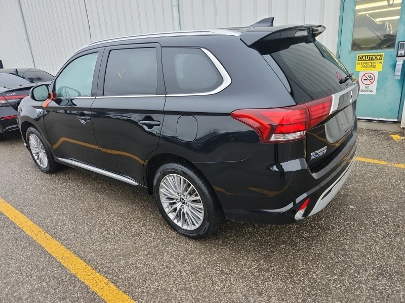 Mitsubishi Outlander PHEV SE * * CARFAX * * АВТО КРЕДИТ * * , снимка 6 - Автомобили и джипове - 53277577