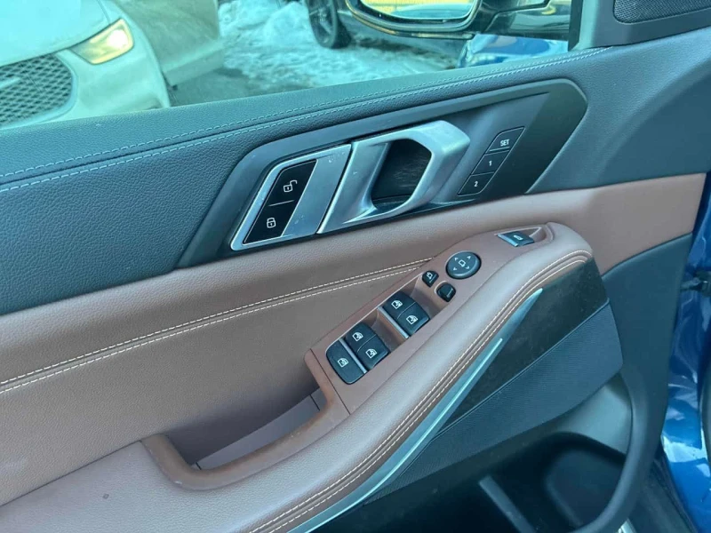 BMW X5 xDrive40i| 360| PANO| ПОДГРЕВИ| CARFAX, снимка 9 - Автомобили и джипове - 53557798