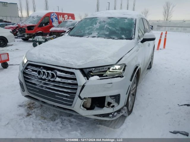 Audi Q7 РЕАЛЕН ПРОБЕГ/СЕРВИЗНА ИСТОРИЯ/КАНАДА, снимка 2 - Автомобили и джипове - 48431980