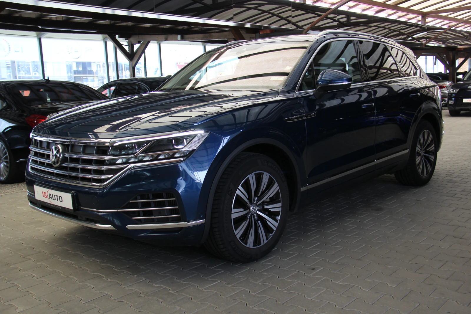 VW Touareg 4.0TDI/Virtual/FullLed/4Motion - изображение 2