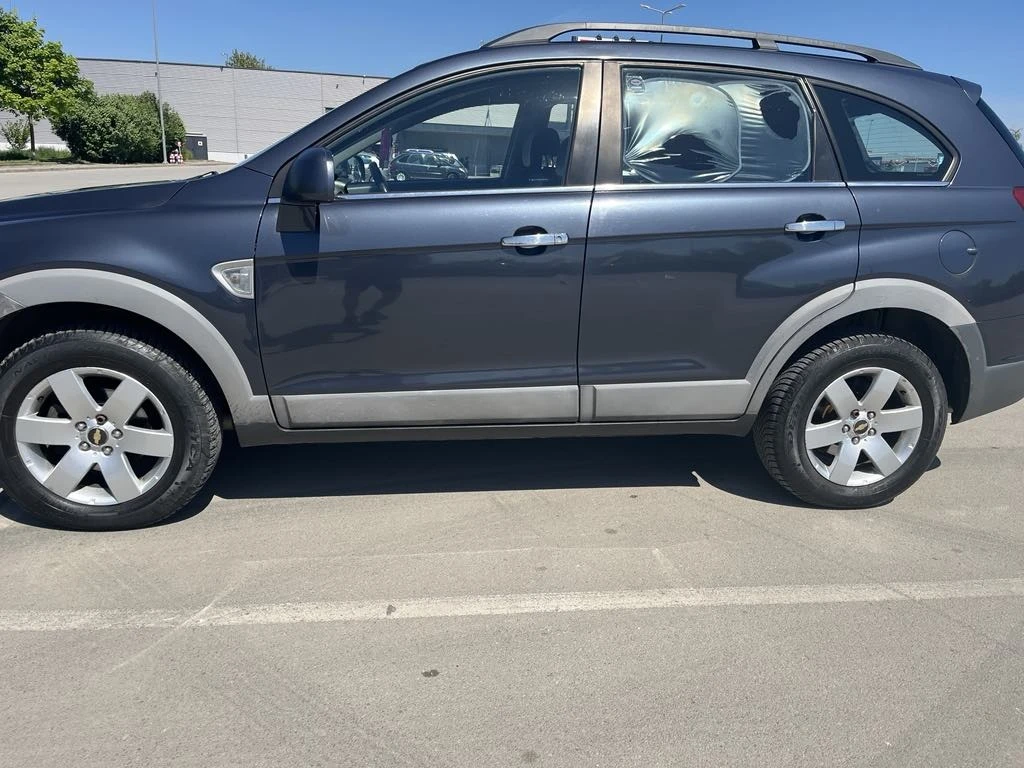 Chevrolet Captiva 2.0 CDI Автомат - изображение 3