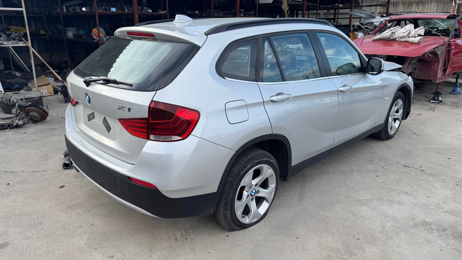 BMW X1 2.3 Xdrive - изображение 6