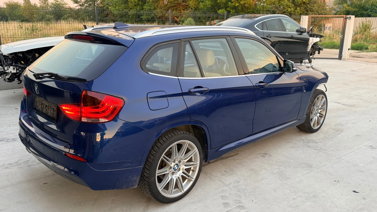 BMW X1 2.3 и 2.5d На Части, снимка 2 - Автомобили и джипове - 53603674