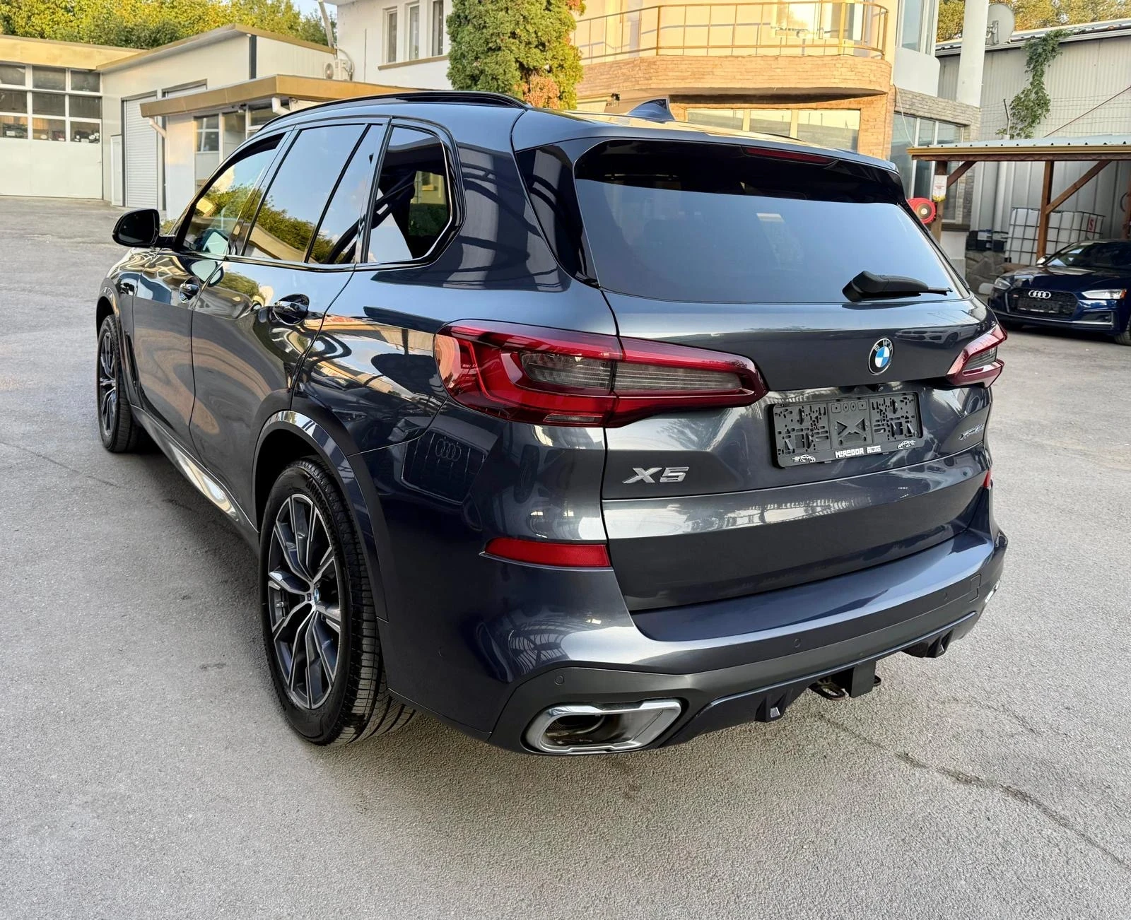 BMW X5 40i xDrive M-Pack ДИСТРОНИК ВЪЗДУХ - изображение 7