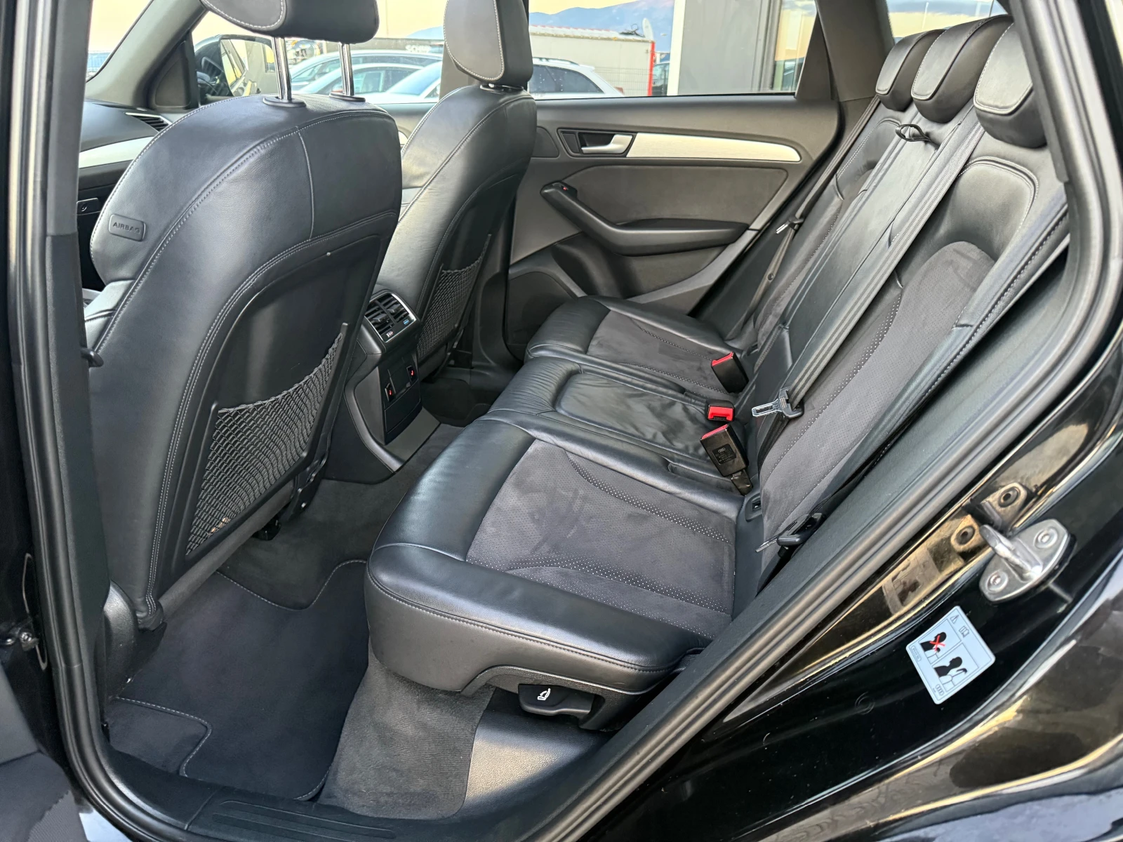 Audi Q5 3хS line 3.0TDI 258 ks Собствен лизинг !!! 8670 лв - изображение 10