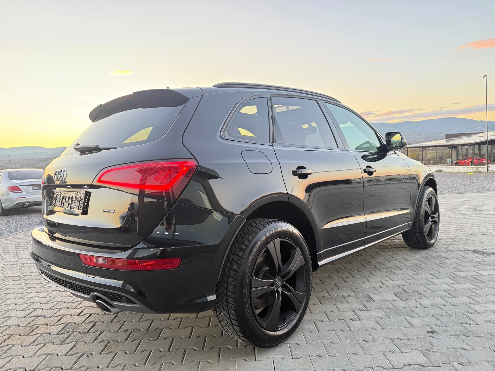 Audi Q5 3хS line 3.0TDI 258 ks Собствен лизинг !!! 8670 лв - изображение 5