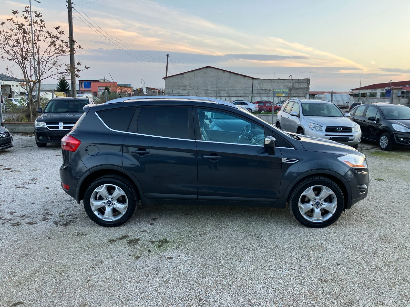 Ford Kuga 2.0 TDCI -4x4 - изображение 10