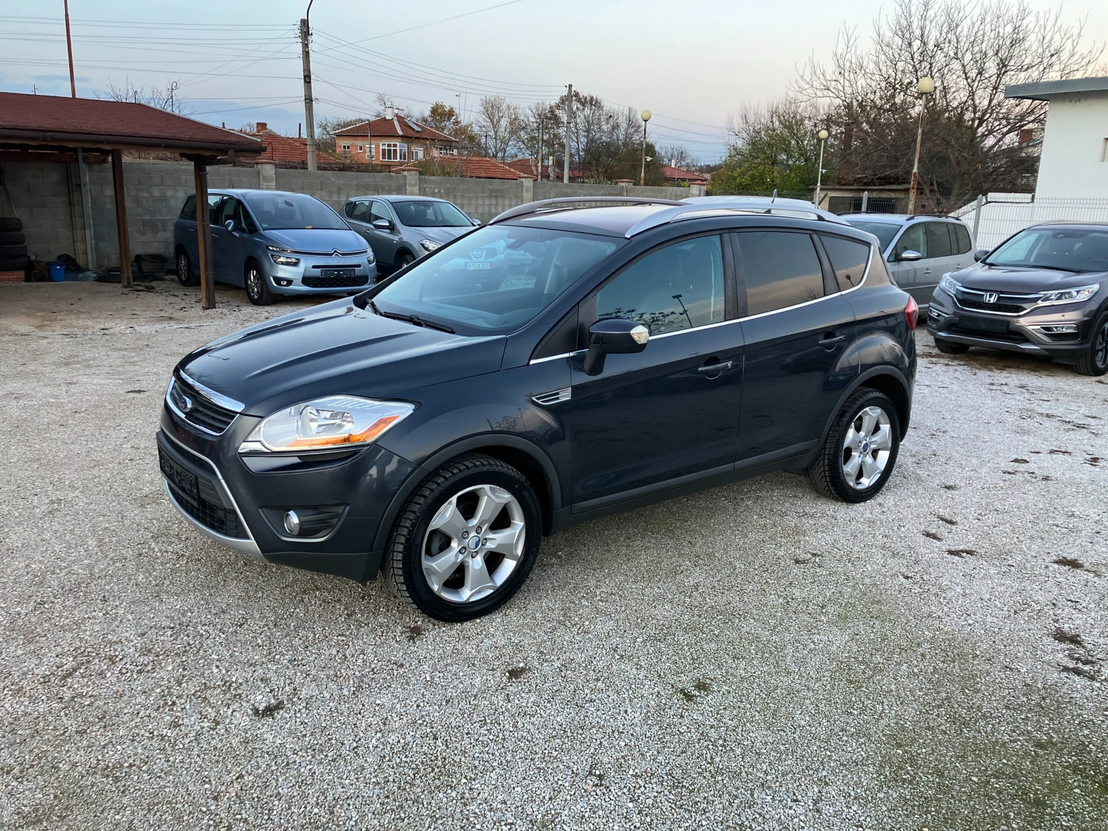 Ford Kuga 2.0 TDCI -4x4 - изображение 4