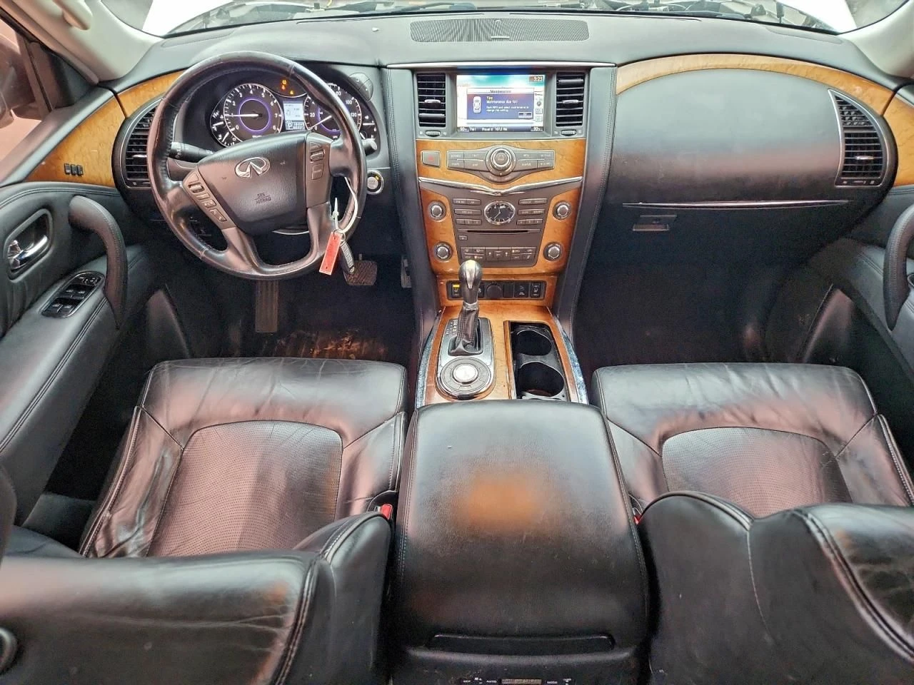 Infiniti QX56  - изображение 8