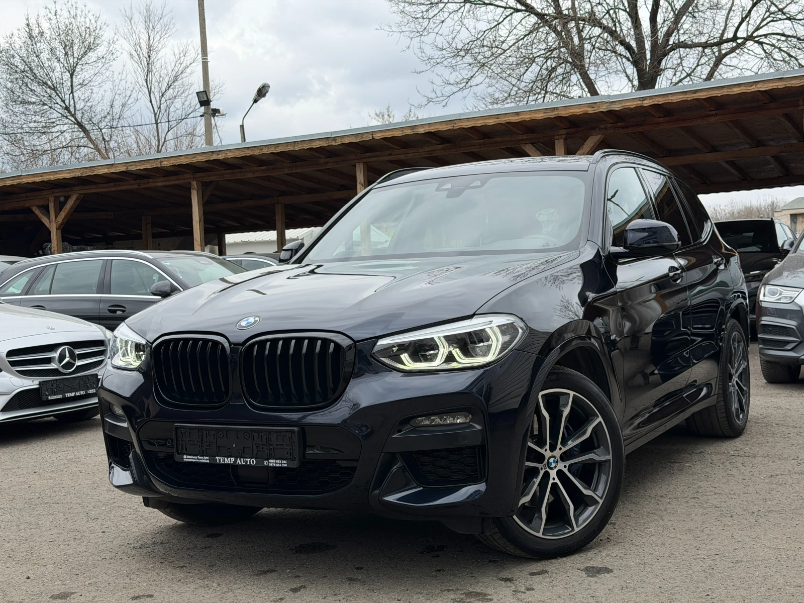 BMW X3 3.0D* M-Sport* СЕРВИЗНА КНИЖКА С ПЪЛНА ИСТОРИЯ В B