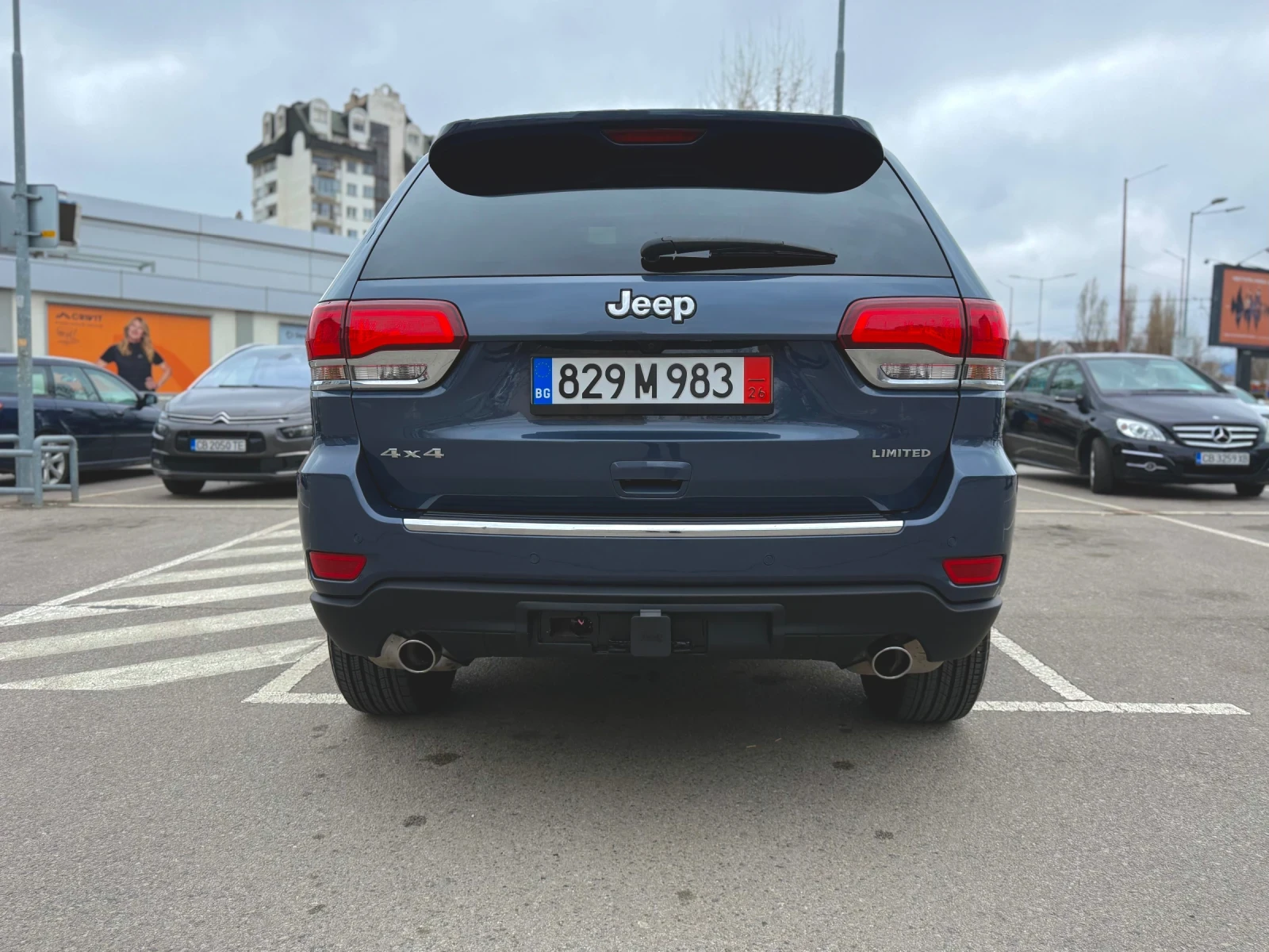 Jeep Grand cherokee 5.7 Trail Rated, снимка 4 - Автомобили и джипове - 54017784