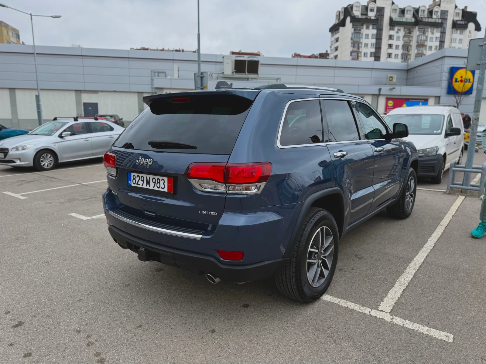 Jeep Grand cherokee 5.7 Trail Rated, снимка 3 - Автомобили и джипове - 54017784