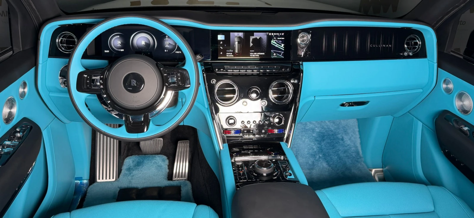 Rolls-Royce Cullinan Series II Facelift* Black+ Turchese, снимка 12 - Автомобили и джипове - 54275490