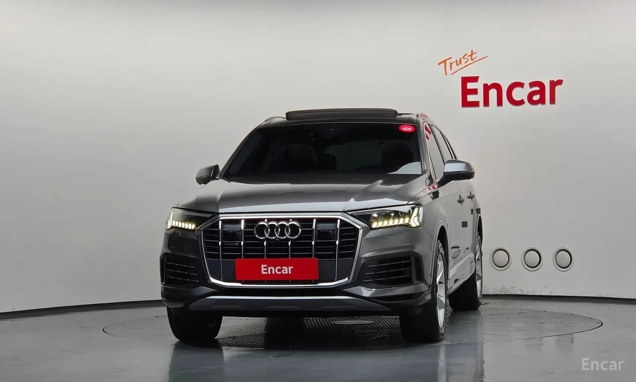 Audi Q7 / 45 TDI / ДИСТРОНИК / ОБДУХВАНЕ / ХЕД-ЪП / , снимка 3 - Автомобили и джипове - 56099474