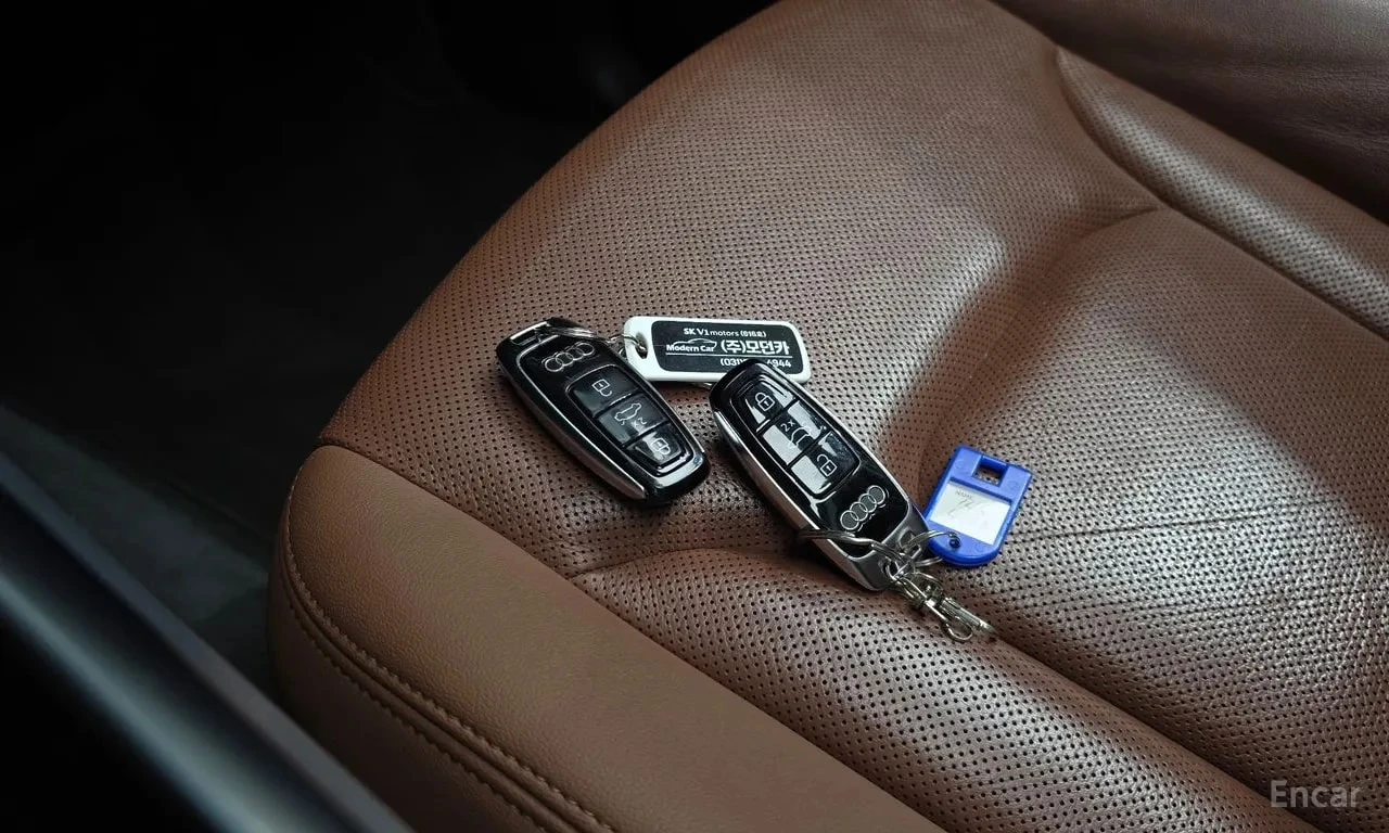 Audi Q7 / 45 TDI / ДИСТРОНИК / ОБДУХВАНЕ / ХЕД-ЪП / , снимка 15 - Автомобили и джипове - 56099474