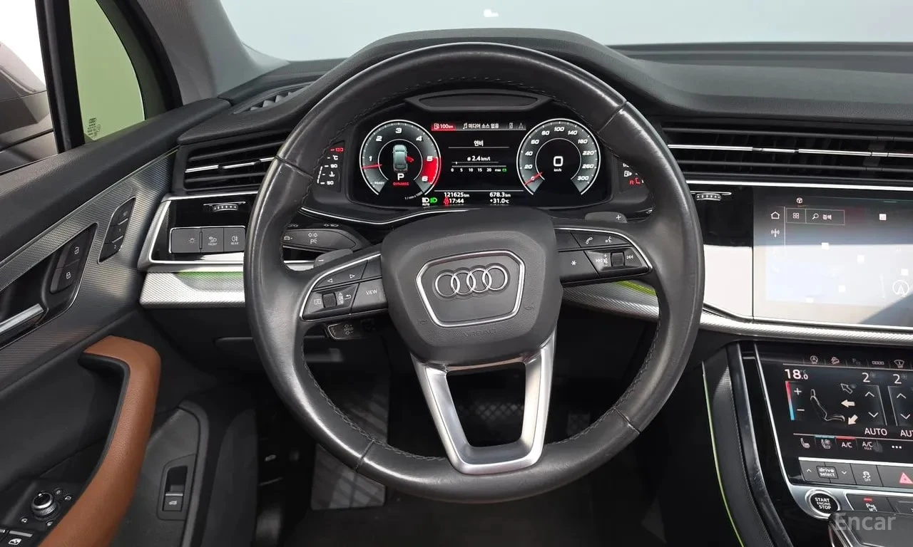 Audi Q7 / 45 TDI / ДИСТРОНИК / ОБДУХВАНЕ / ХЕД-ЪП / , снимка 12 - Автомобили и джипове - 56099474