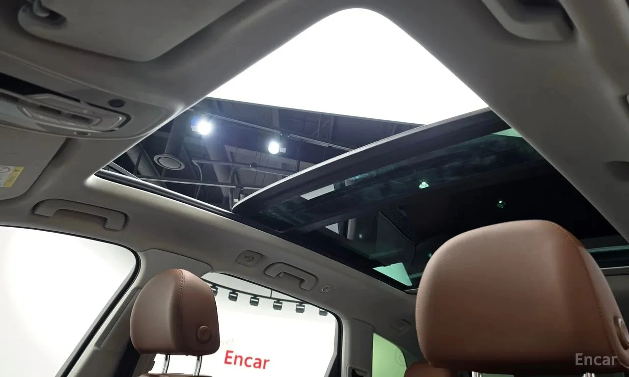 Audi Q7 / 45 TDI / ДИСТРОНИК / ОБДУХВАНЕ / ХЕД-ЪП / , снимка 16 - Автомобили и джипове - 56099474