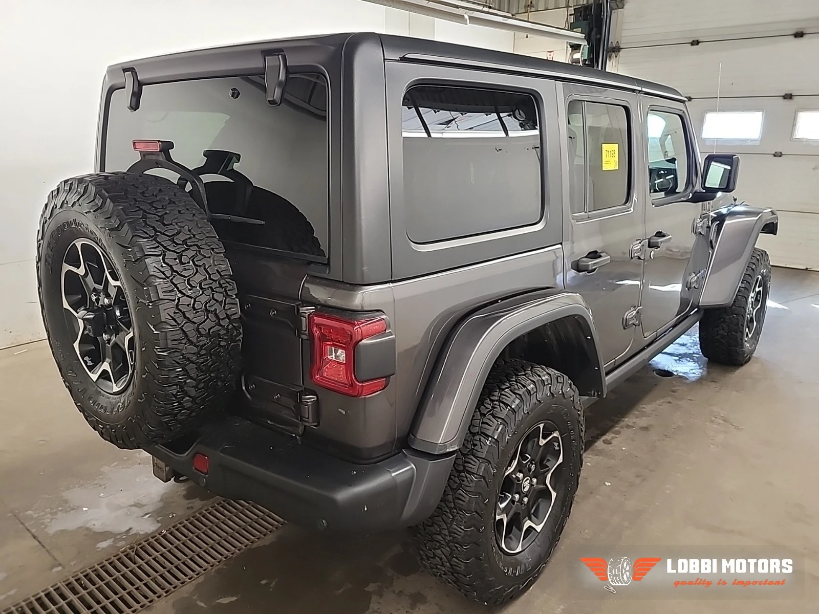 Jeep Wrangler, снимка 3 - Автомобили и джипове - 56295680