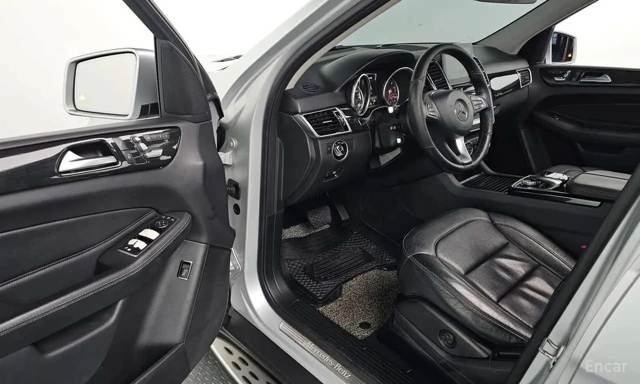 Mercedes-Benz GLE 350  d * 4MATIC * AMG * ��������� * �������� *  | Mobile.bg � ����������� 6