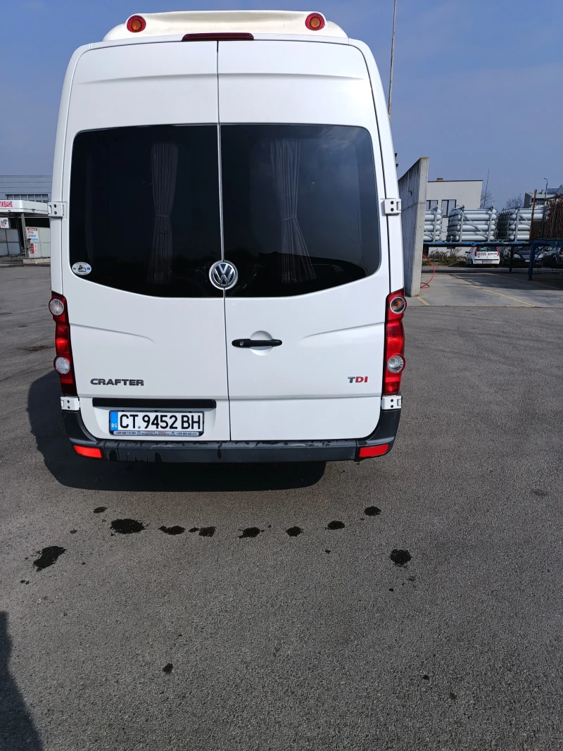 VW Crafter, снимка 6 - Бусове и автобуси - 51689073
