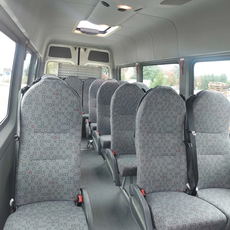 Mercedes-Benz Sprinter 17 места, РАМПА, снимка 13 - Бусове и автобуси - 52597058