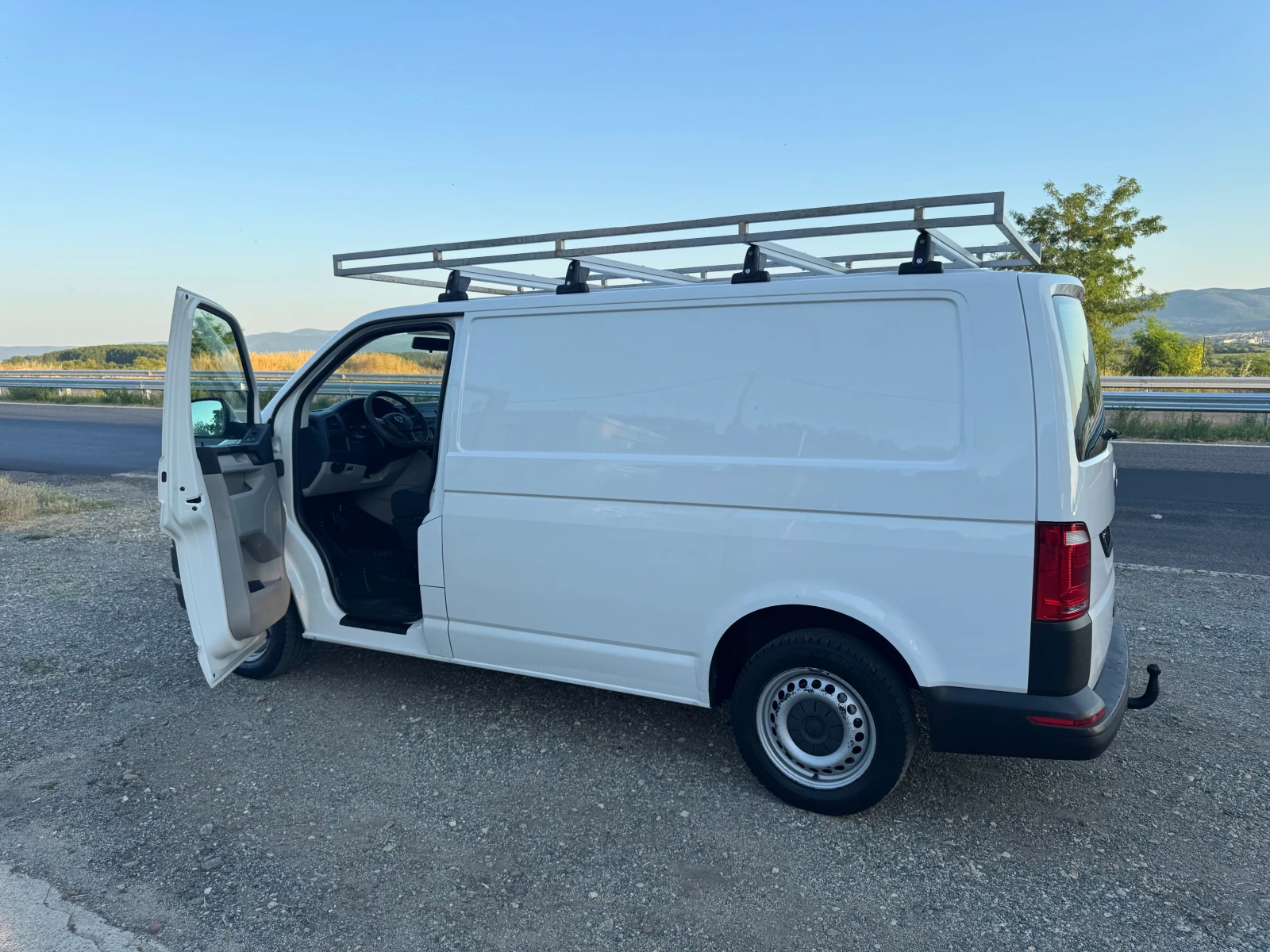 VW T6 2.0TDI 176100km.100% - изображение 8