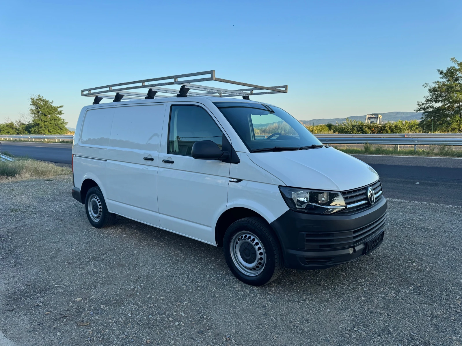 VW T6 2.0TDI 176100km.100% - изображение 2