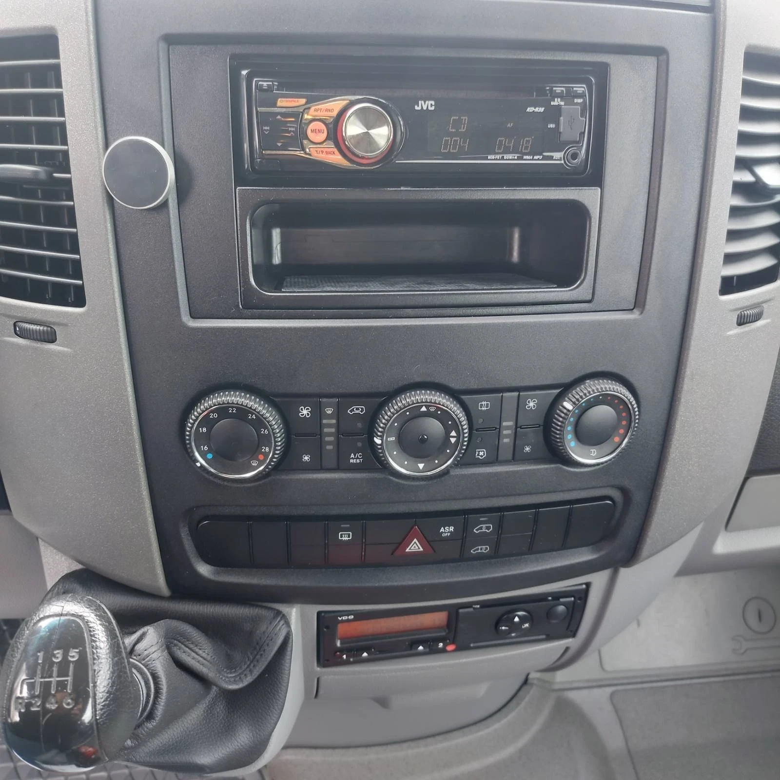 Mercedes-Benz Sprinter 17 �����, ����� | Mobile.bg � ����������� 15