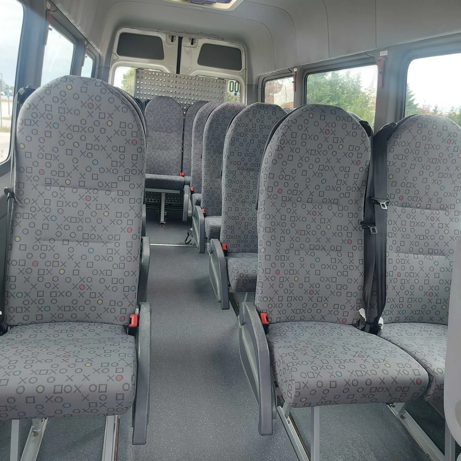 Mercedes-Benz Sprinter 17 места, РАМПА - изображение 6