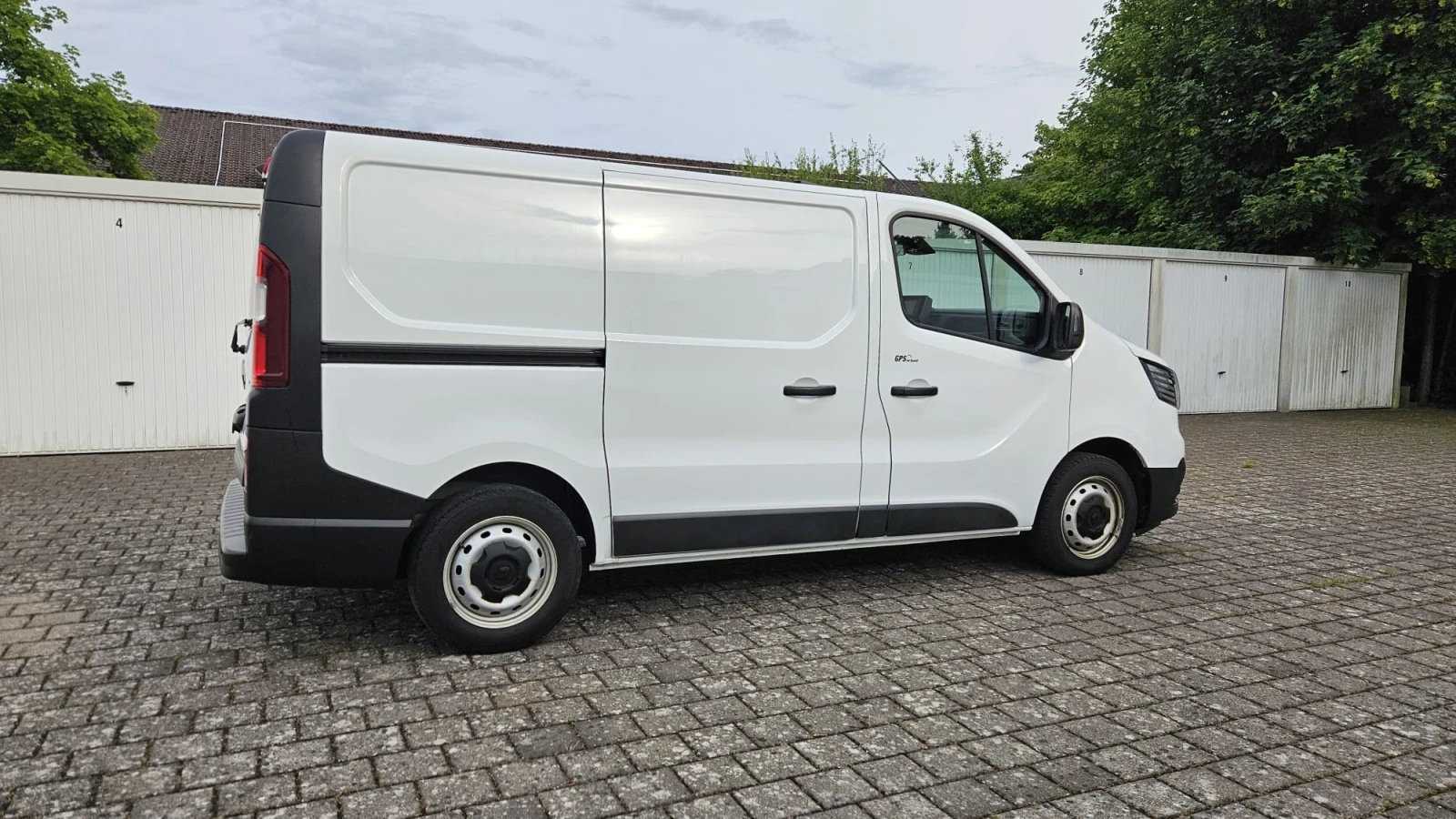 Renault Trafic H1L1, снимка 5 - Бусове и автобуси - 56299122