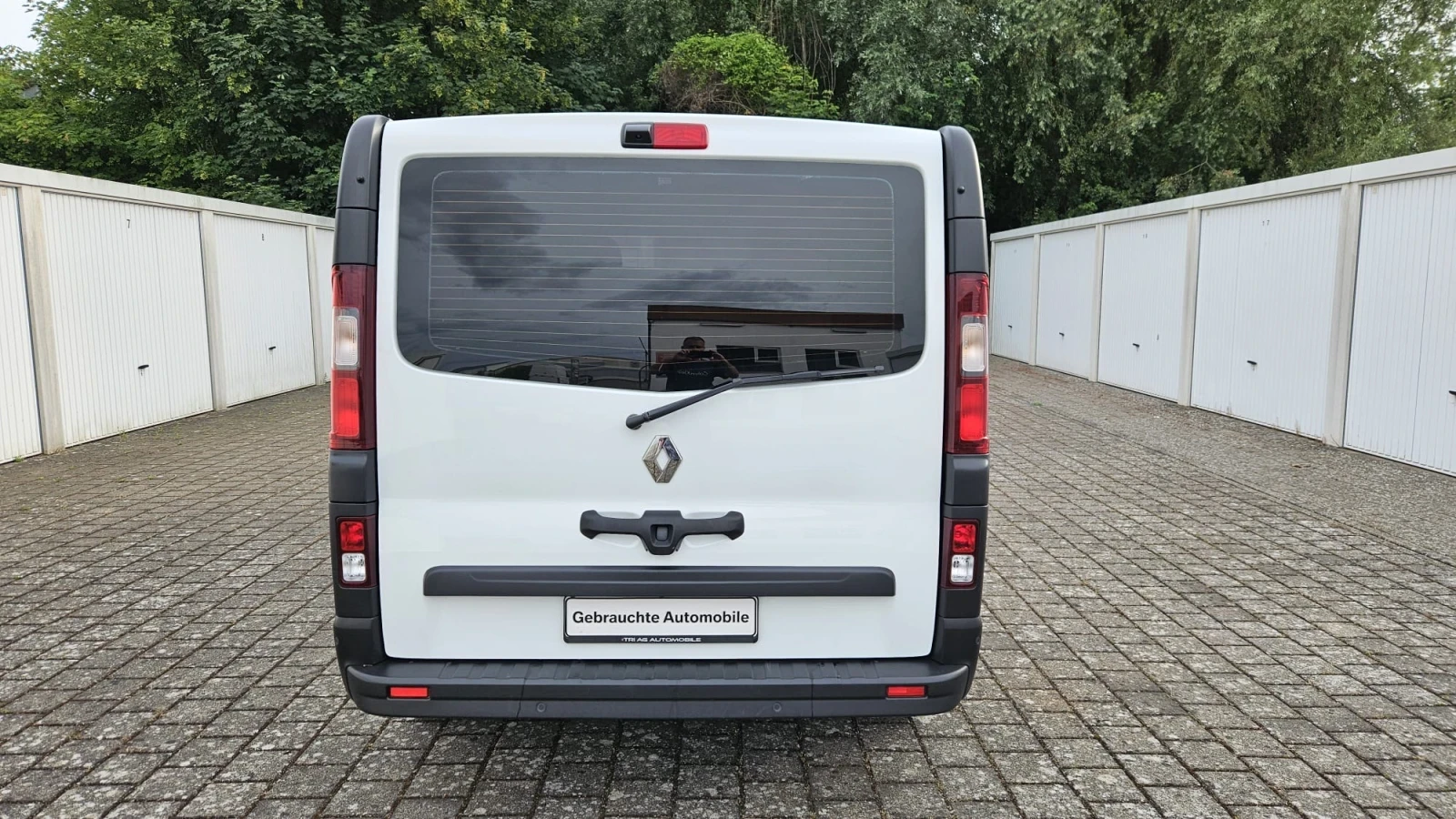 Renault Trafic H1L1, снимка 6 - Бусове и автобуси - 56299122