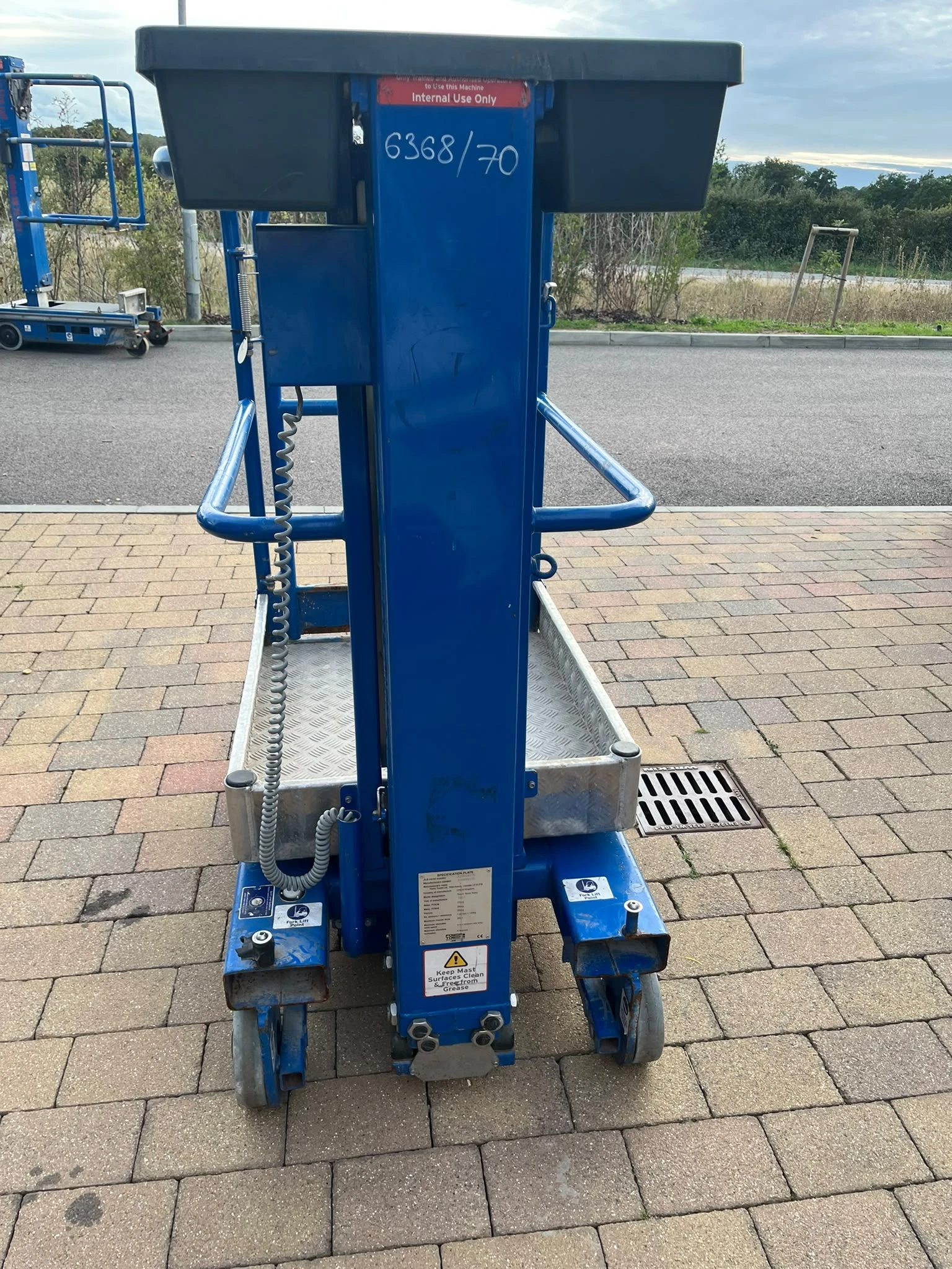 Автовишка Друга марка Power Tower Nano 4.5 м, снимка 6 - Индустриална техника - 56339450