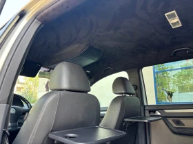 VW Touran 2.0Tdi DSG Full, снимка 13