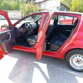 Dacia Sandero, снимка 12