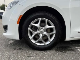 Обява за продажба на Chrysler Pacifica * Touring L Plus * CARFAX * БЕЗ ПЪРВОНАЧАЛНА ВНОСК ~28 500 лв. - изображение 6