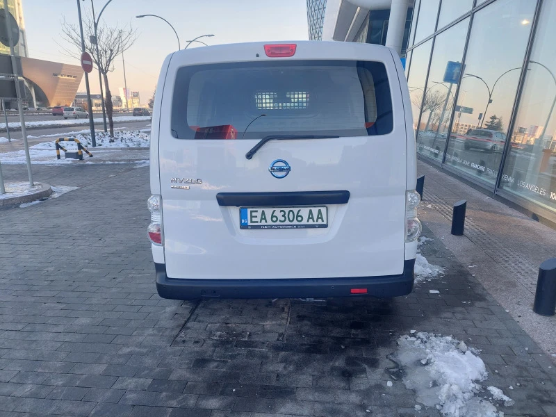 Nissan e-NV200, снимка 5 - Автомобили и джипове - 46188273