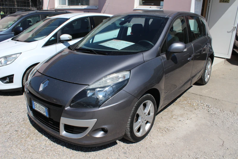 Renault Scenic 1.5ДЦИ НОВ ВНОС, снимка 9 - Автомобили и джипове - 47004889