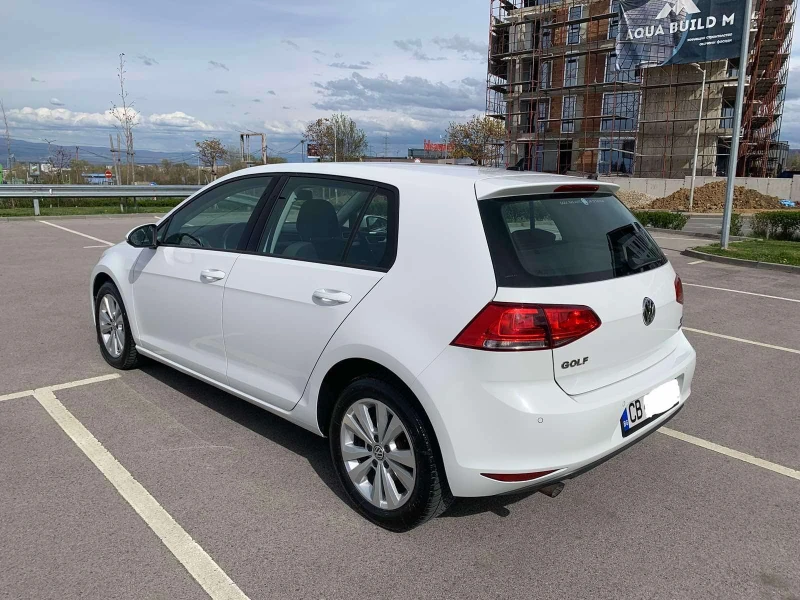 VW Golf 1.6TDI, снимка 6 - Автомобили и джипове - 47261790