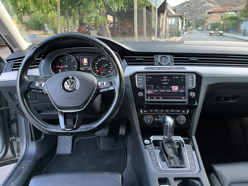 VW Passat 2.0 240кс Highline 4x4, снимка 7 - Автомобили и джипове - 48732810