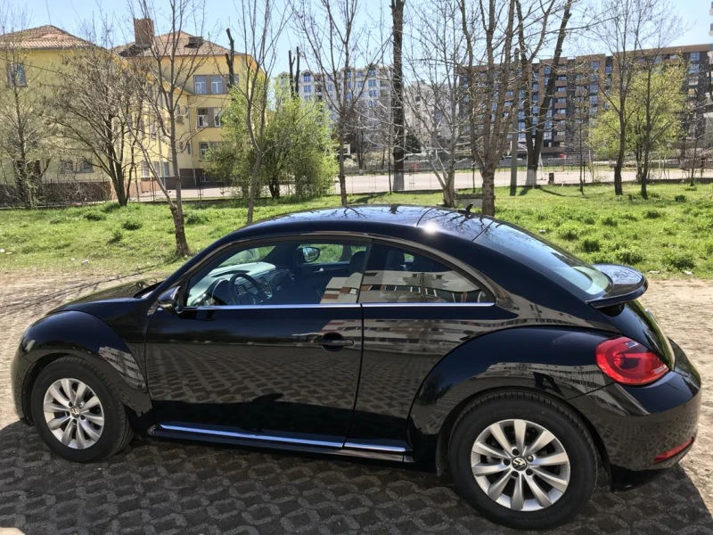 VW Beetle, снимка 1 - Автомобили и джипове - 49235945